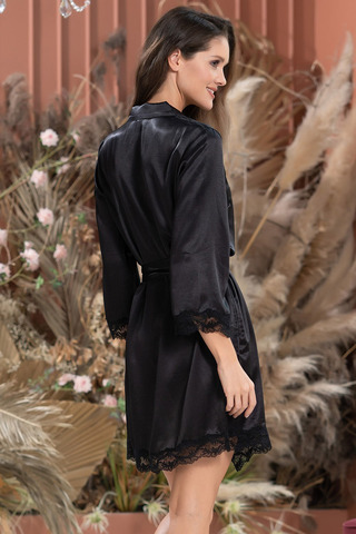 Короткий халат Mia-Amore на пуговицах с рукавом длиной 7/8, выполнен из однотонного смесового шелка