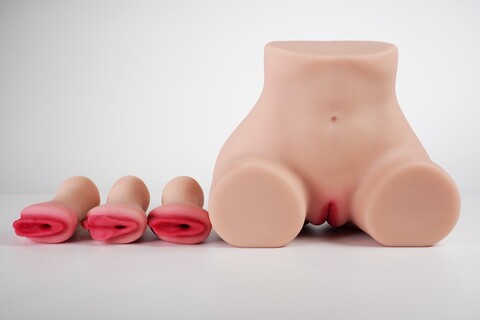 Мастурбатор полуторс со сменными вставками Lina