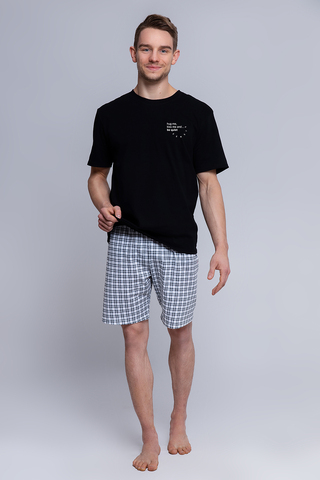 Хлопковая мужская пижама Timmy состоит из футболки черного цвета и светлых шорт в клетку