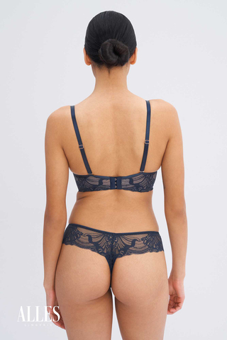 Трусы-стринги Indigo Affair Stringi